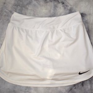 Nike Women’s Tennis Skirt